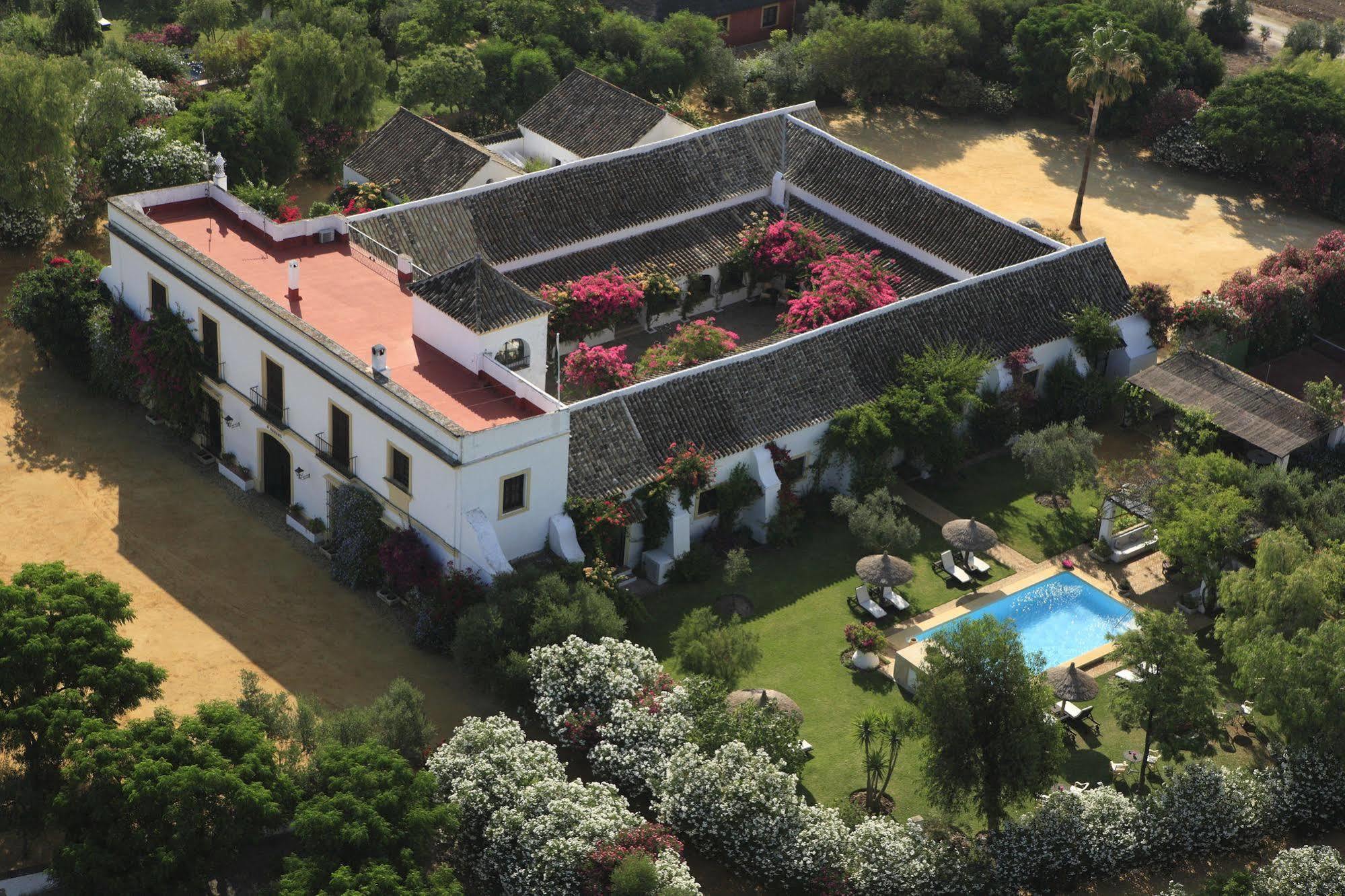 Hacienda de San Rafael Hotel Las Cabezas de San Juan Exterior foto